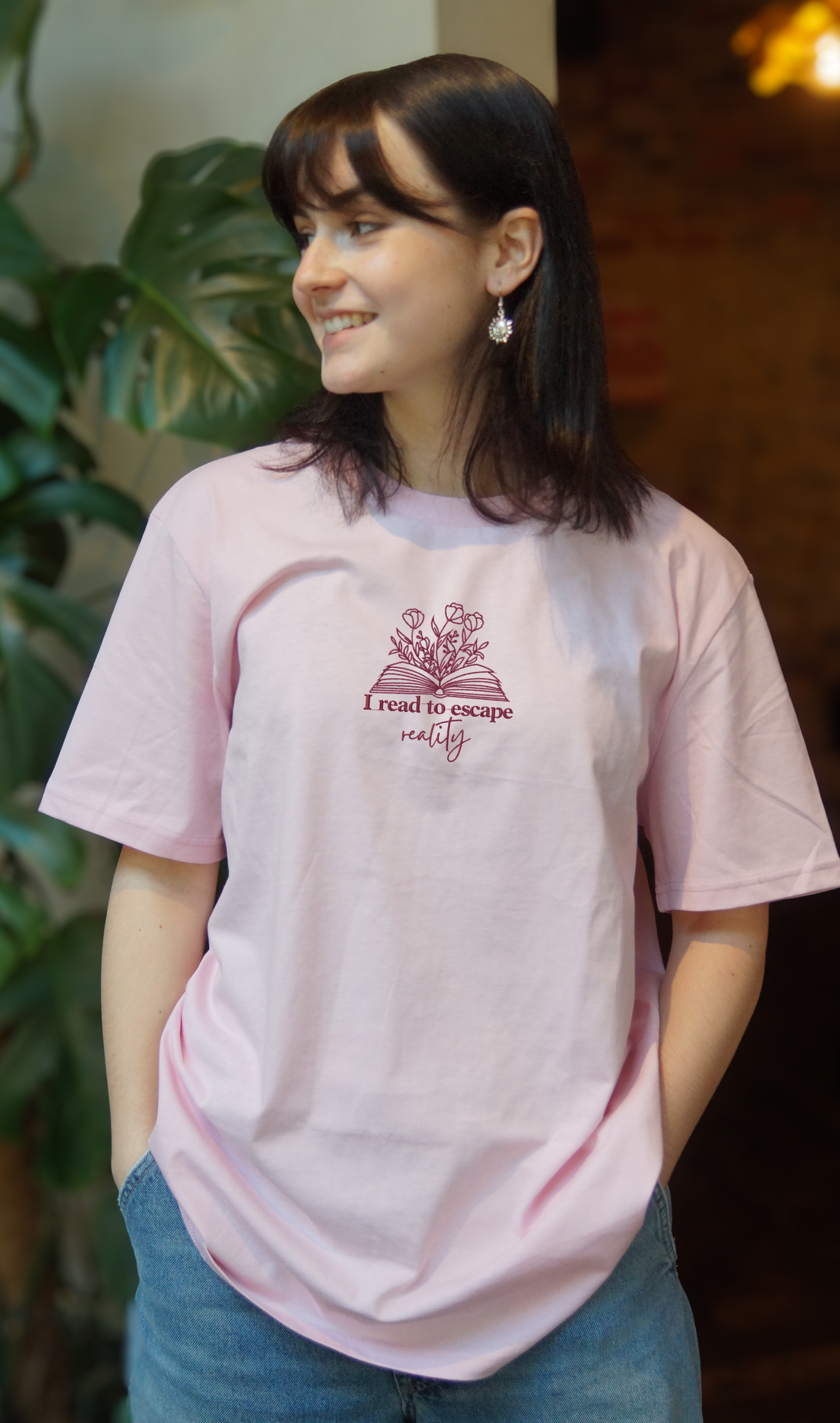 I Read To Escape Reality T-Shirt