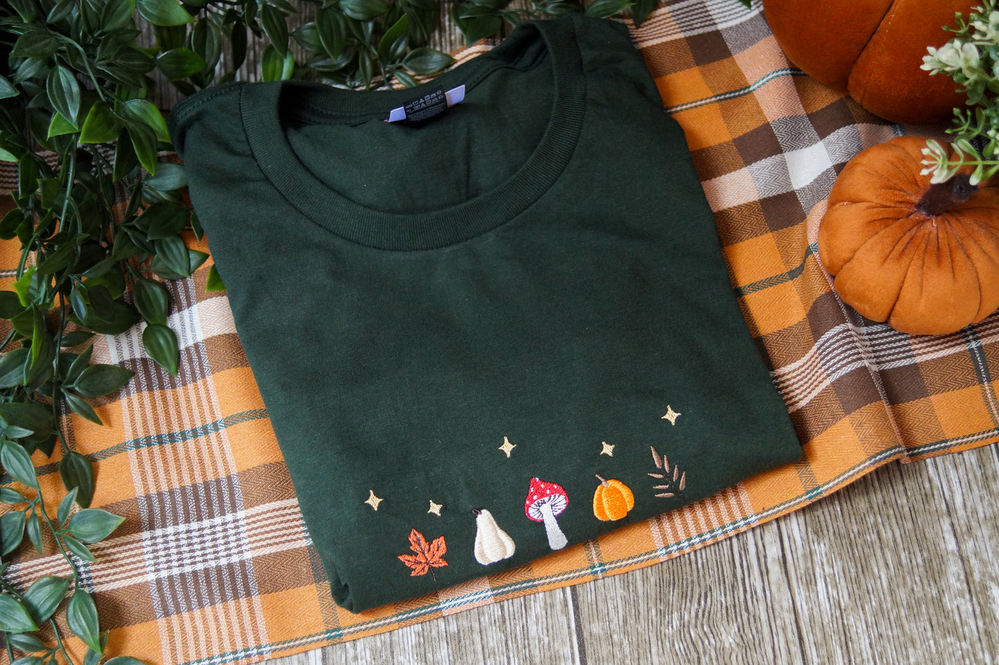 Autumnal Nature Icons T-Shirt