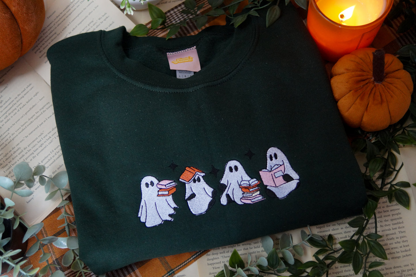Book Ghosties Crewneck Jumper