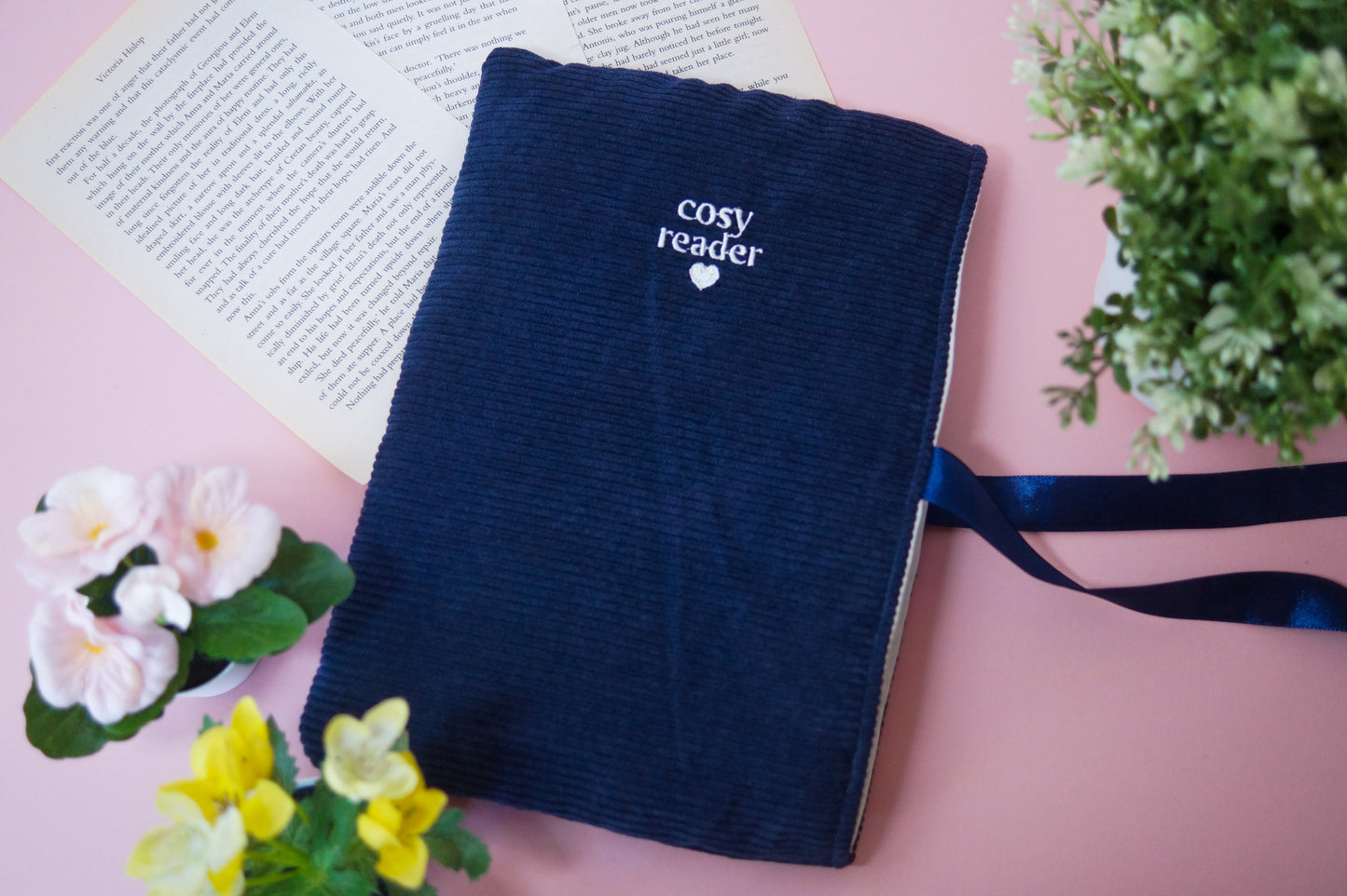 Cosy Reader Classic Book Sleeve
