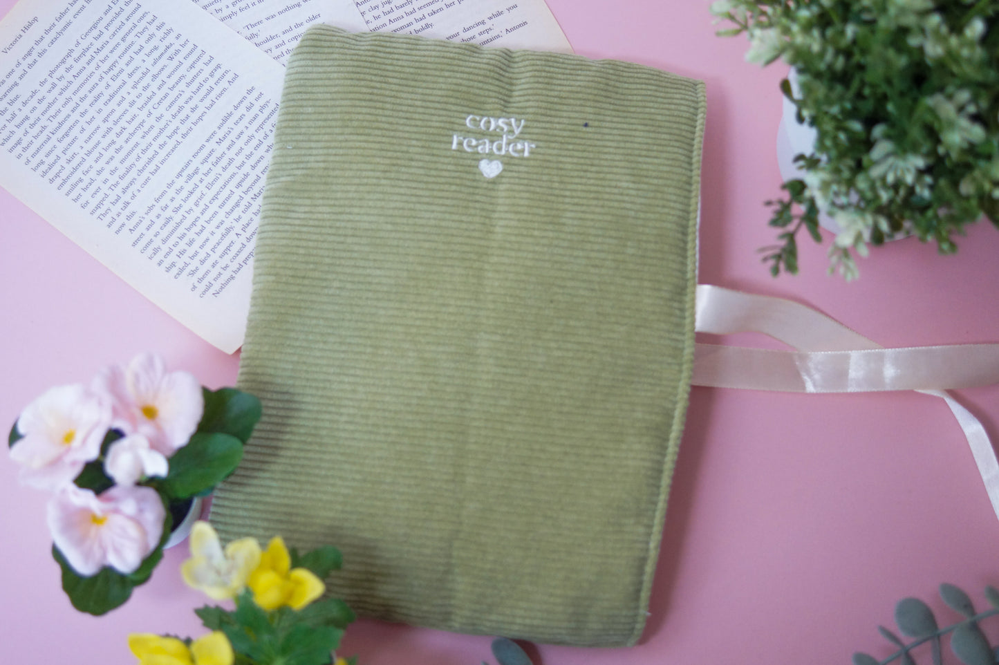 Cosy Reader Classic Book Sleeve