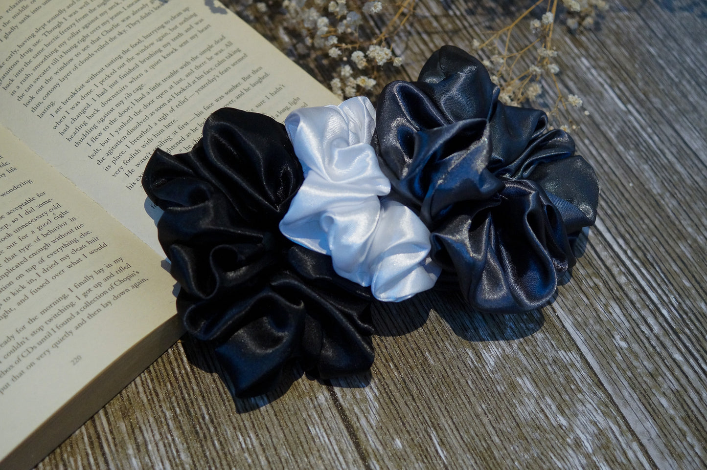 Extra Large Monochrome Scrunchie Trio